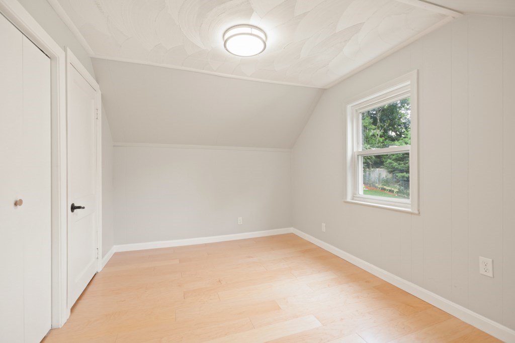 24 Baldwin Road Waltham, MA 02452 - Photo 15 of 31 Gallery Image 15