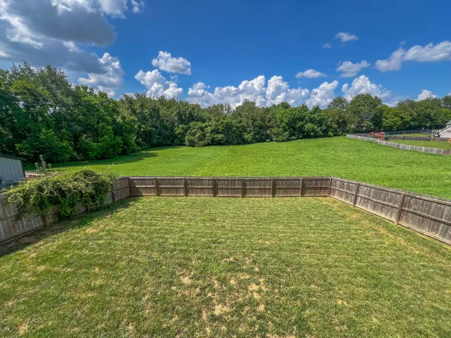 $2,295 | 409 Wingfield Drive, Clarksville, TN 37043