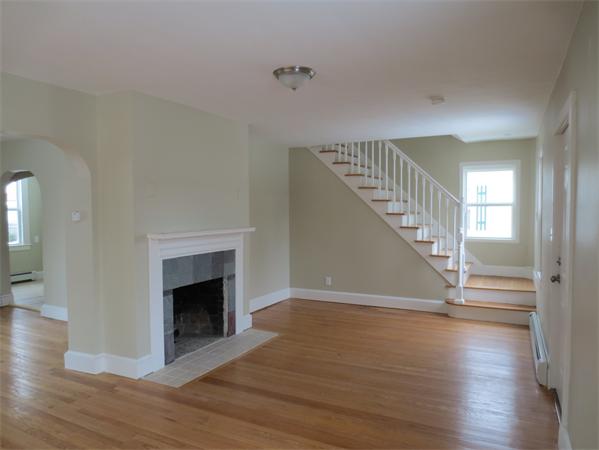172 Marsden Street Springfield, MA 01109 - Photo 1 of 21