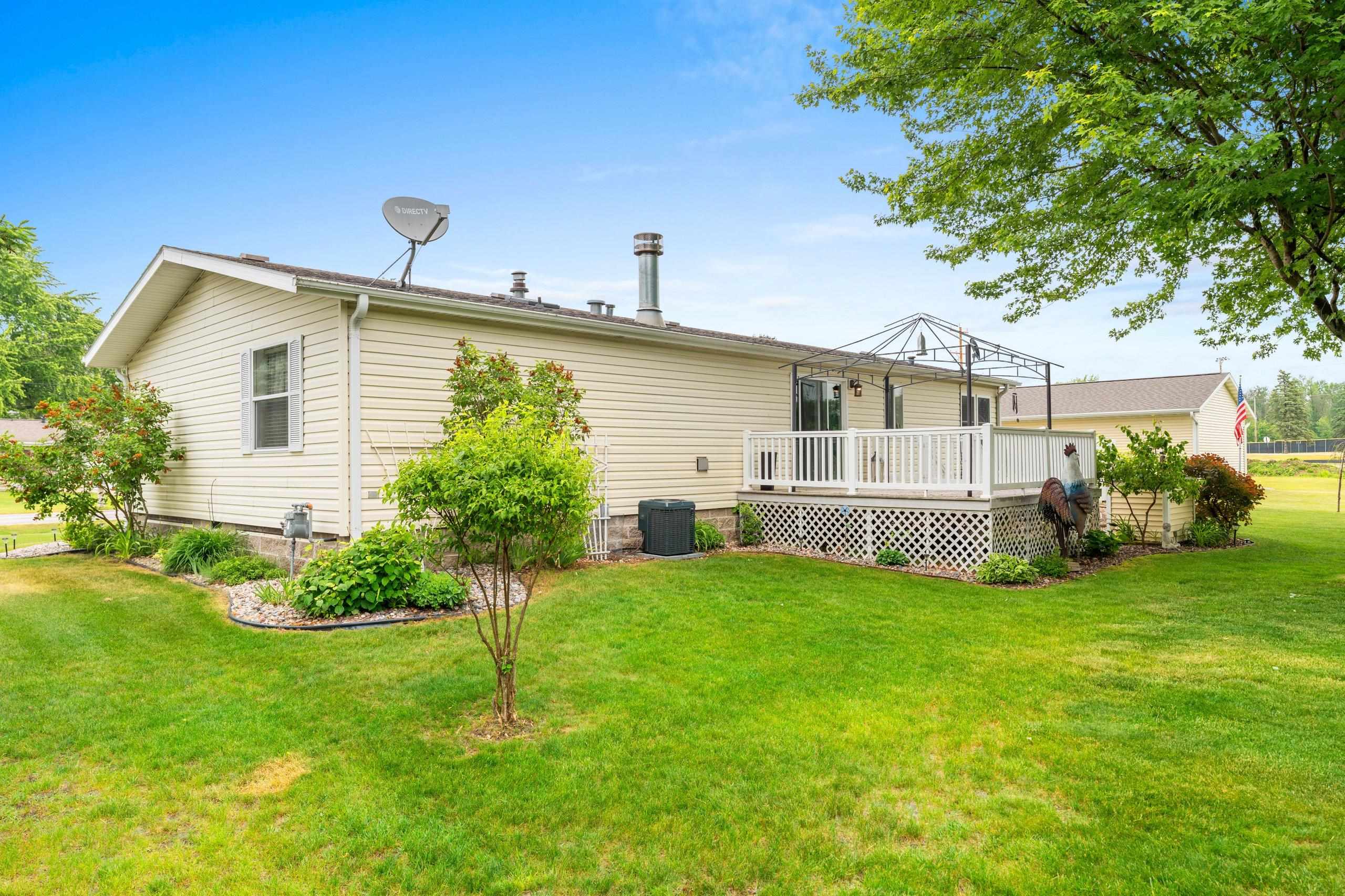 104 West Baehr Street Cecil, WI 54111 - Photo 44 of 64