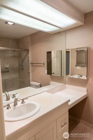 $3,500 | 1140 Alki Avenue Southwest, Unit 303, Seattle, WA 98116