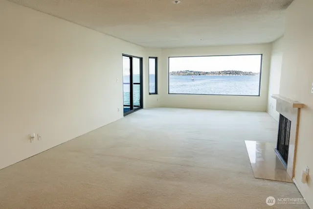 $3,500 | 1140 Alki Avenue Southwest, Unit 303, Seattle, WA 98116