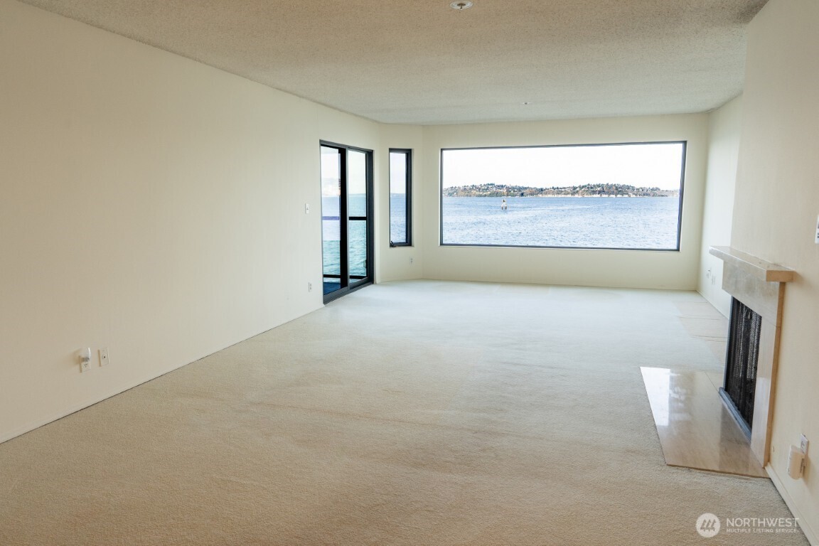 1140 Alki Avenue Southwest, Unit 303 Seattle, WA 98116 - Photo 8 of 28