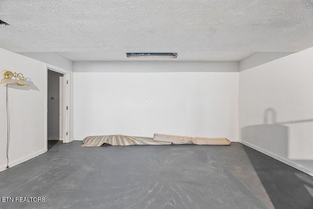 221 Craig Road Monterey, TN 38574 - Photo 28 of 43 28