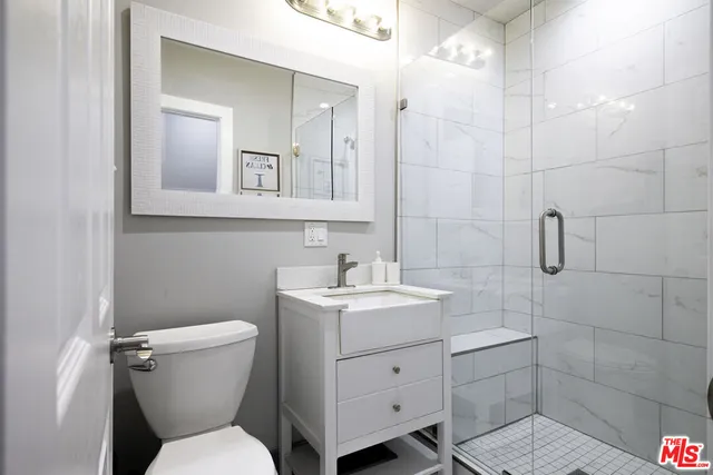 $3,200 | 1559 1/2 South Harvard Boulevard, Los Angeles, CA 90006