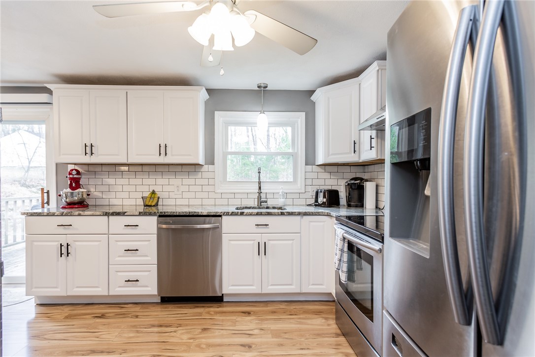 33 Harkness Road North Smithfield, RI 02896 - Photo 13 of 24