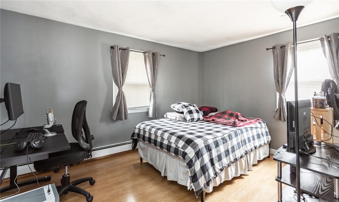 33 Harkness Road North Smithfield, RI 02896 - Photo 17 of 24