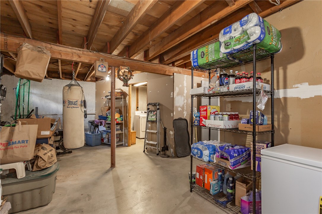 33 Harkness Road North Smithfield, RI 02896 - Photo 21 of 24