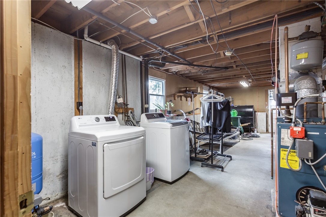 33 Harkness Road North Smithfield, RI 02896 - Photo 22 of 24