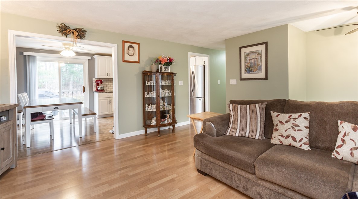 33 Harkness Road North Smithfield, RI 02896 - Photo 7 of 24