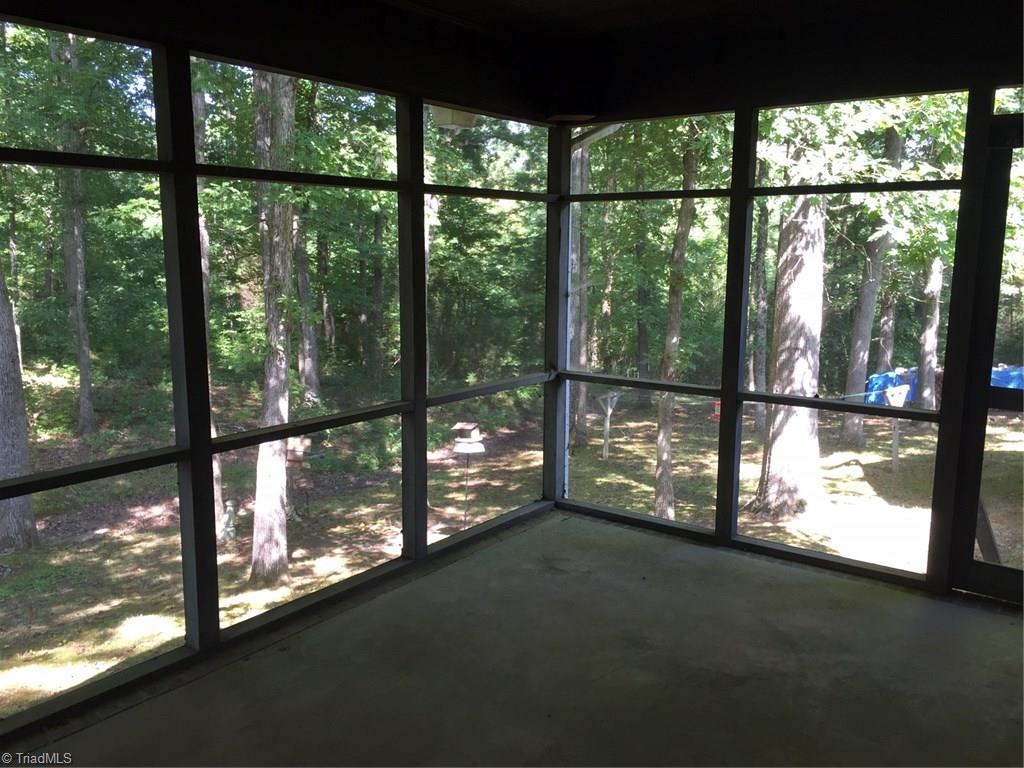 1614 Jackson Lake Road High Point, NC 27263 - Photo 12 of 15 Screened back deck