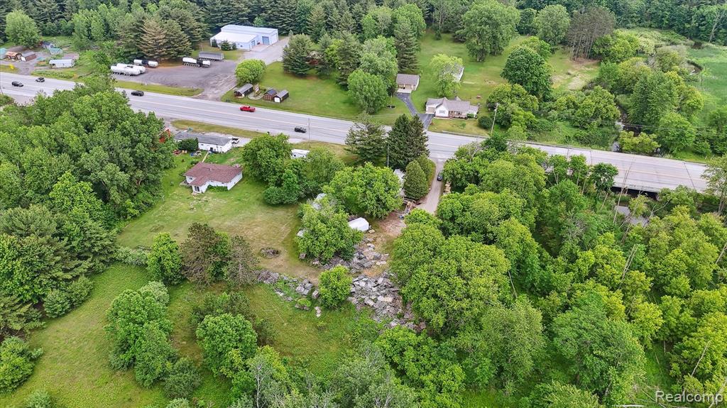 4800 South Huron Road Standish, MI 48658 - Photo 25 of 31