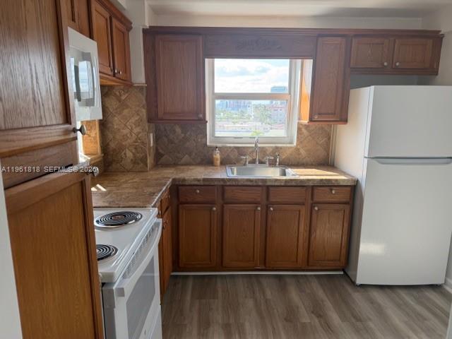 8000 Harding Avenue, Unit 5C Miami Beach, FL 33141 - Photo 5 of 16