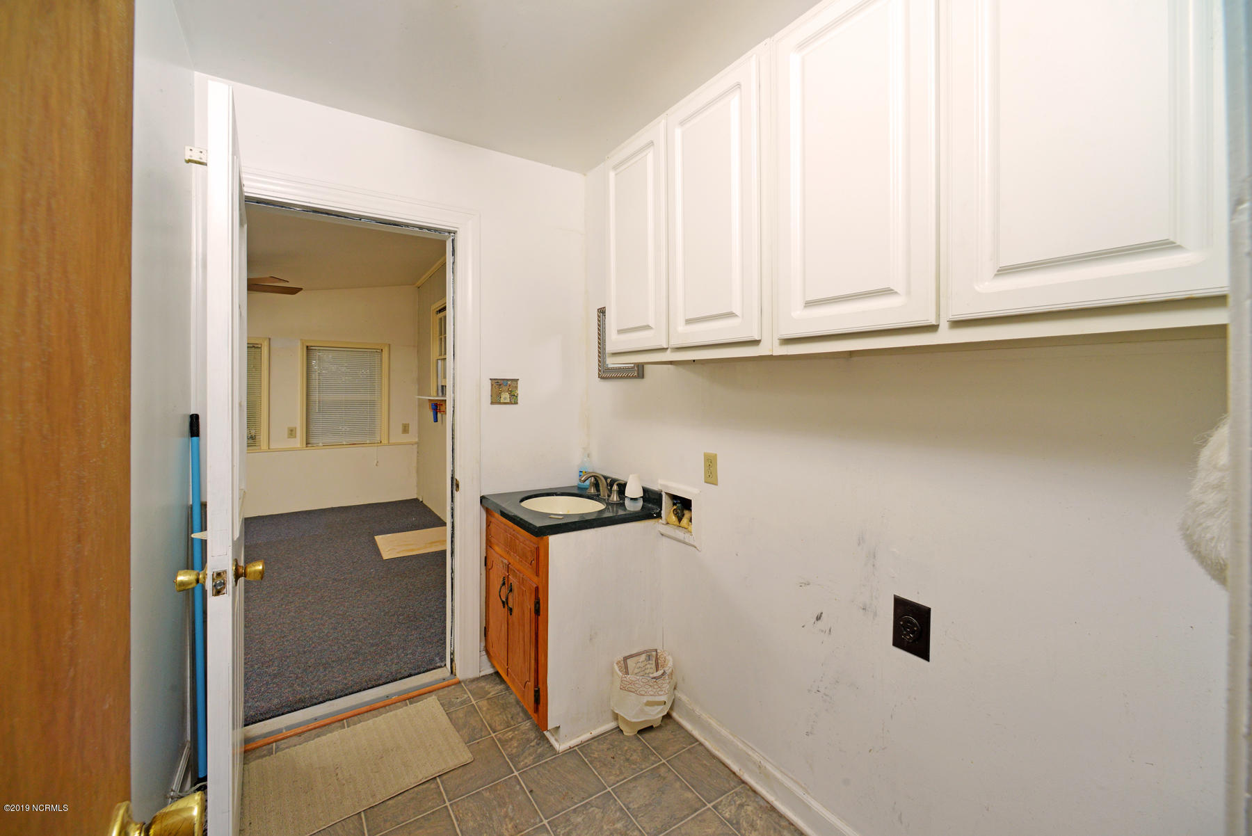 6097 Stokestown Saint John Road Ayden, NC 28513 - Photo 16 of 35 6097 Stokestown St John Rd-00018