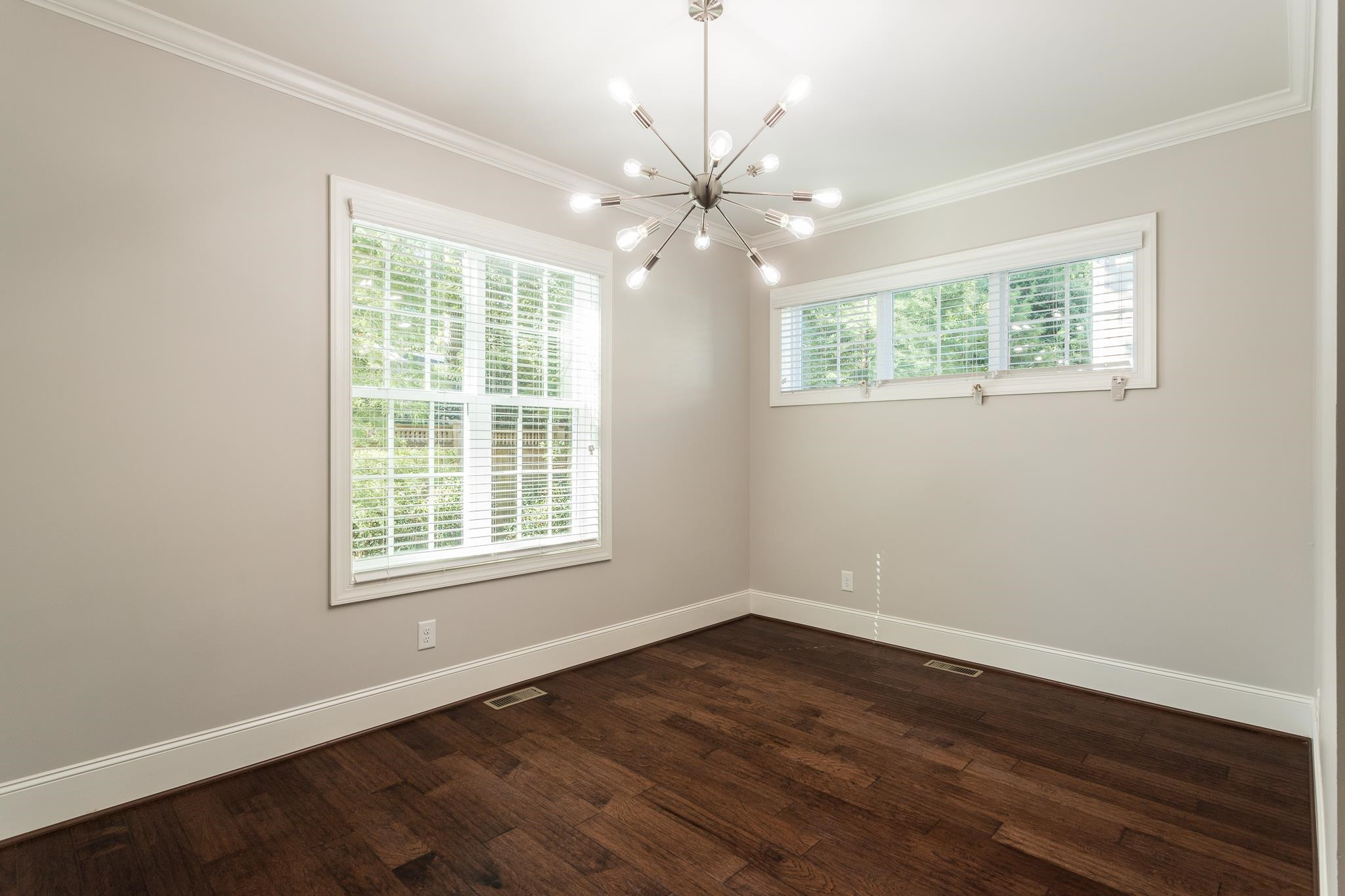 2809 Plumfield Place Raleigh, NC 27607 - Photo 4 of 25 Photo 4