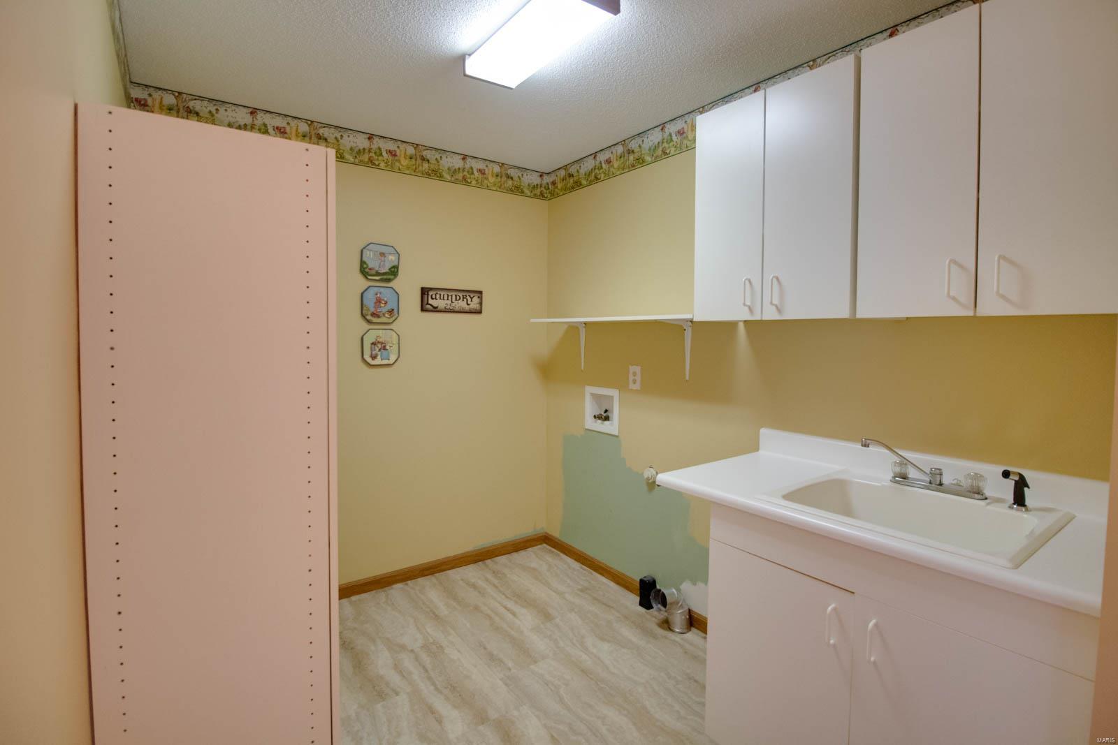 15143 North Humbert Road Brighton, IL 62012 - Photo 11 of 35
