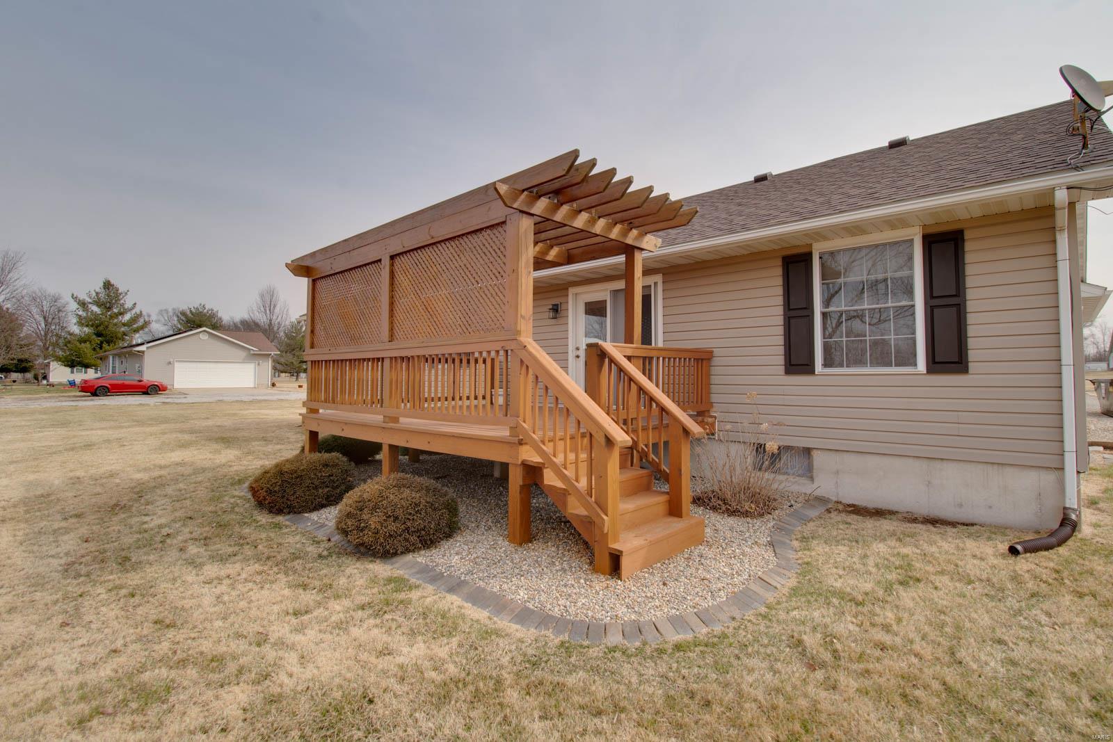 15143 North Humbert Road Brighton, IL 62012 - Photo 31 of 35