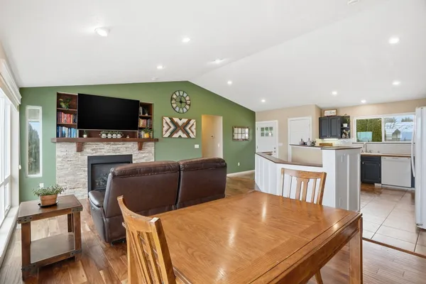 $750,000 | 14211 South Keeney Road, Spokane, WA 99224