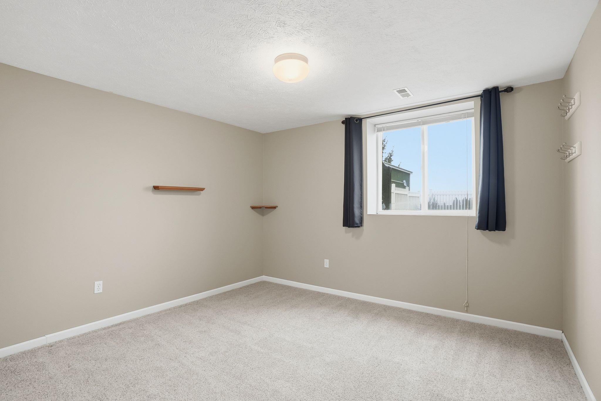 14211 South Keeney Road Spokane, WA 99224 - Photo 25 of 47