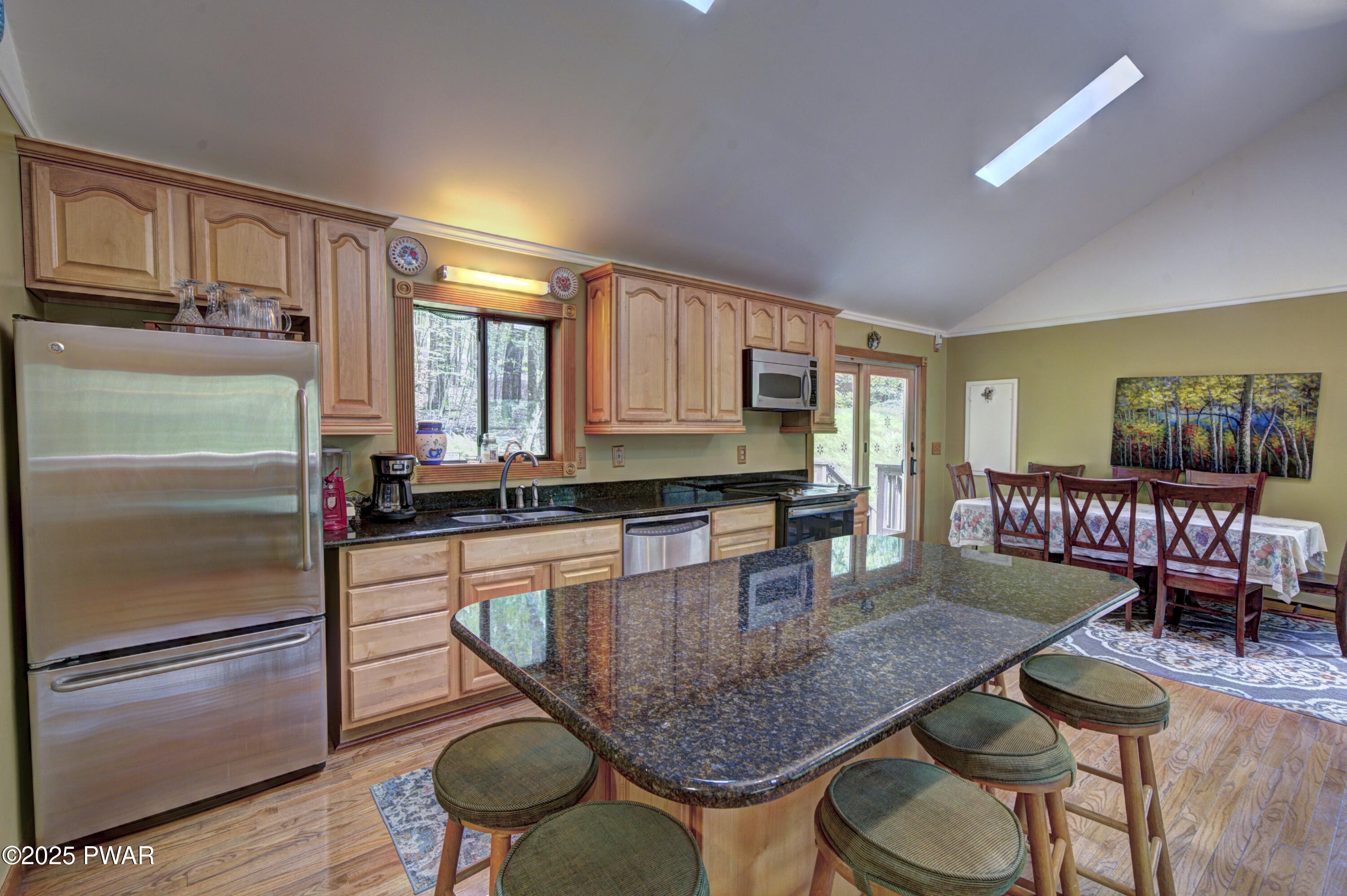 102 Tuckermans Ravine, Unit RAVINE Tafton, PA 18464 - Photo 8 of 48