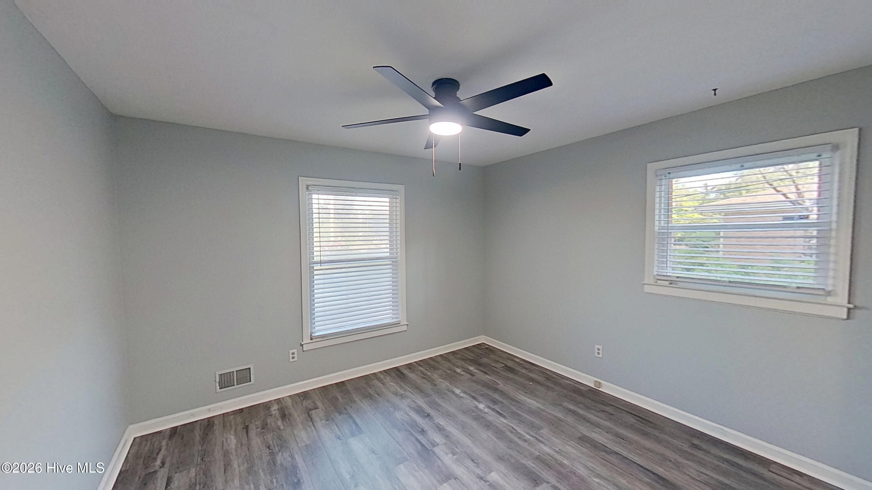 639 North College Road Wilmington, NC 28405 - Photo 15 of 25 15- 639 N College Rd