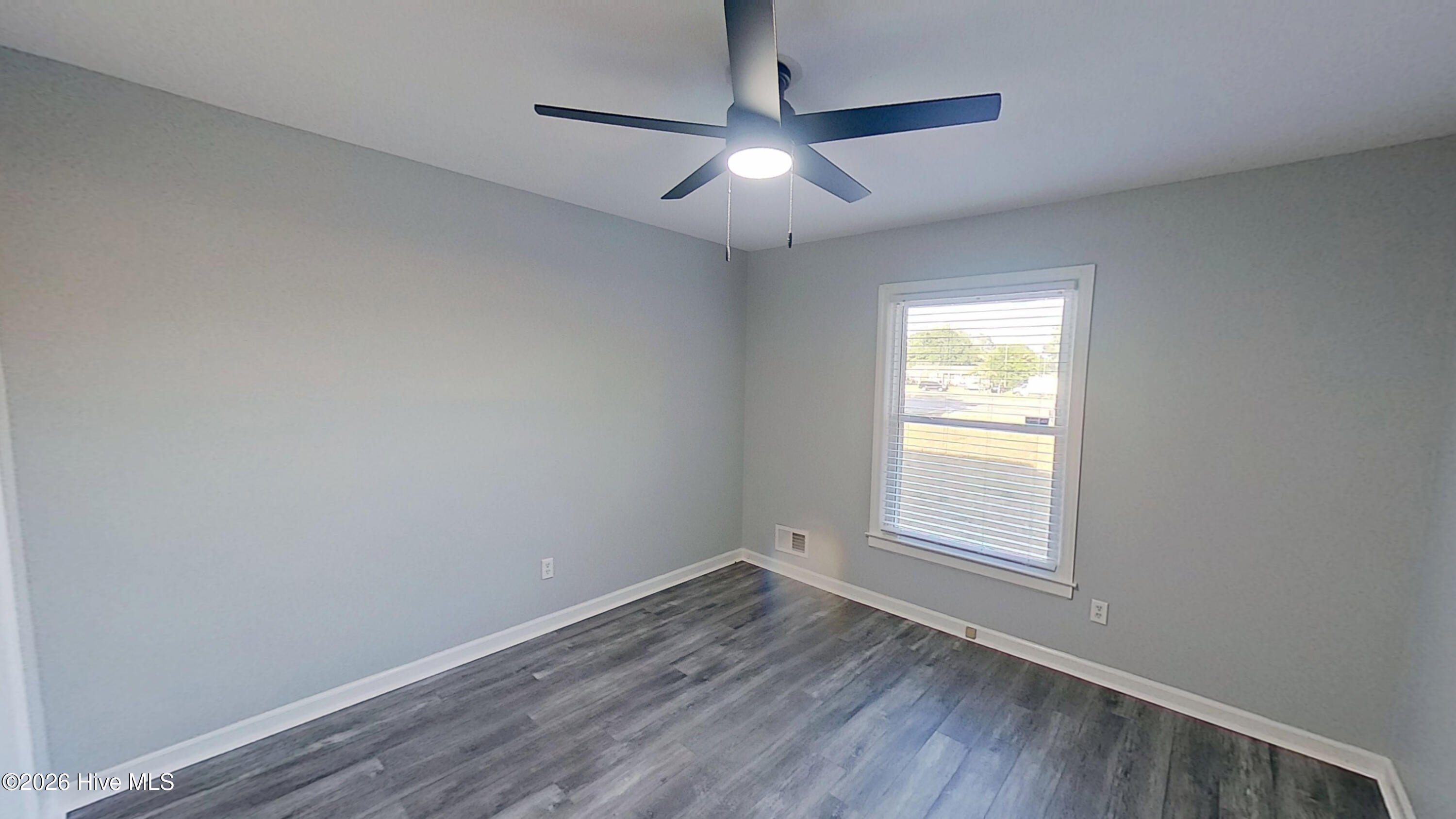 639 North College Road Wilmington, NC 28405 - Photo 19 of 25 19- 639 N College Rd
