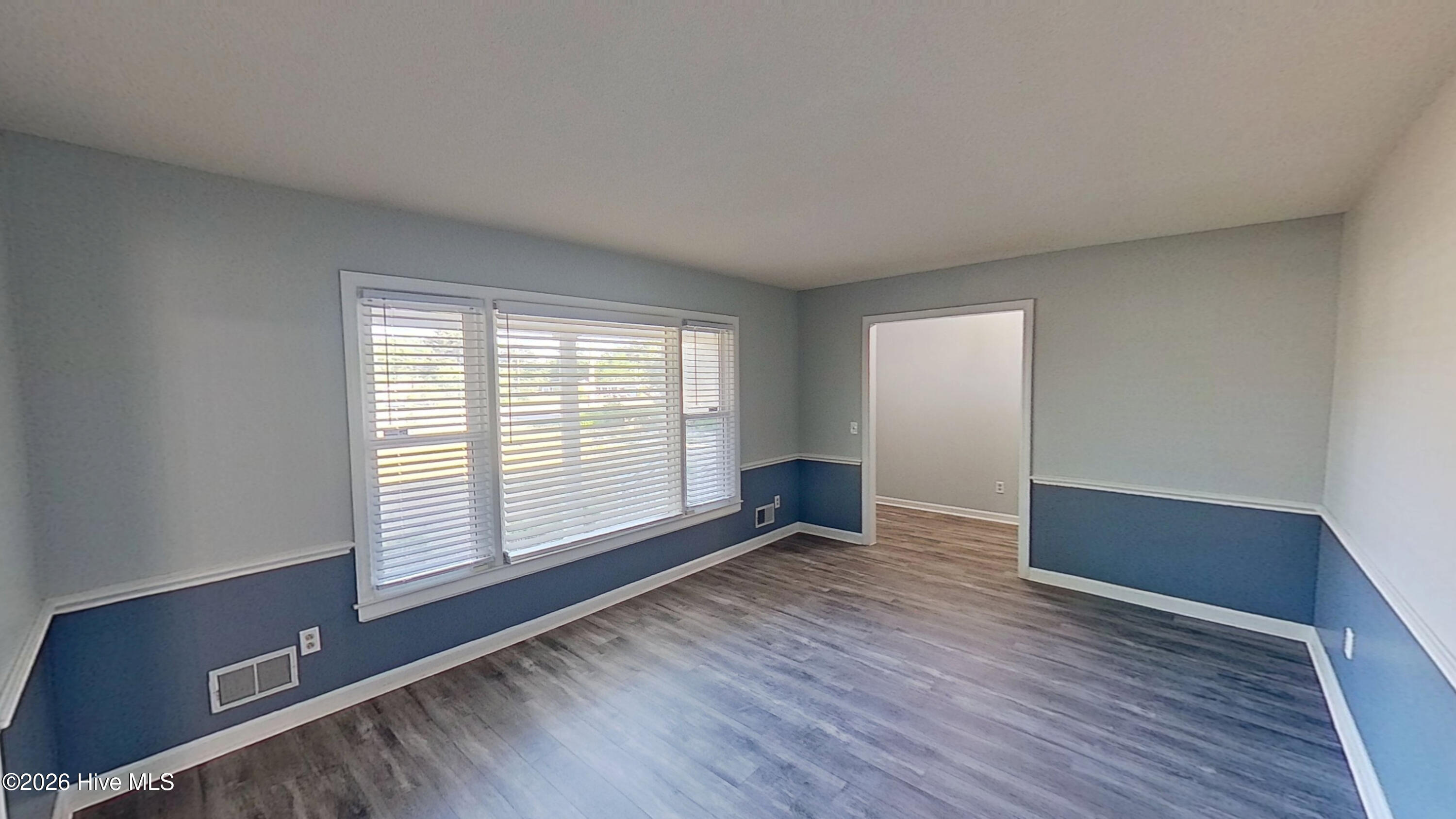 639 North College Road Wilmington, NC 28405 - Photo 9 of 25 09- 639 N College Rd