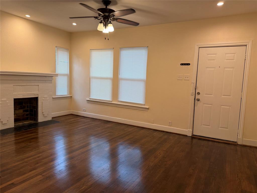 522 Cameron Avenue Dallas, TX 75223 - Photo 2 of 8