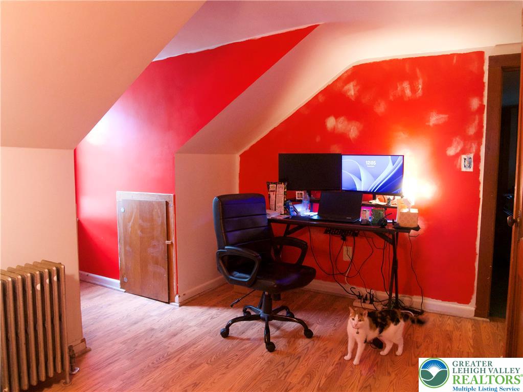 86 Garibaldi Avenue Roseto, PA 18013 - Photo 20 of 30 a view of a workspace with furniture and screen