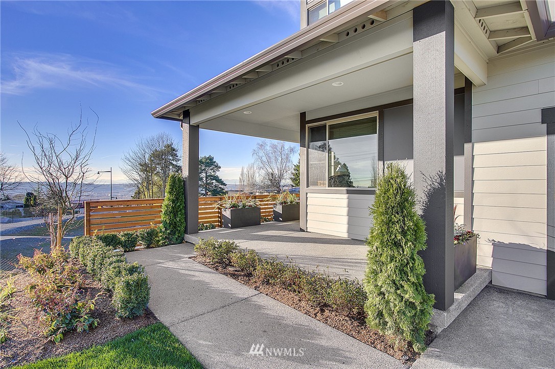 10628 Southeast 187th Street Renton, WA 98055 - Photo 3 of 24 Gallery Image 3