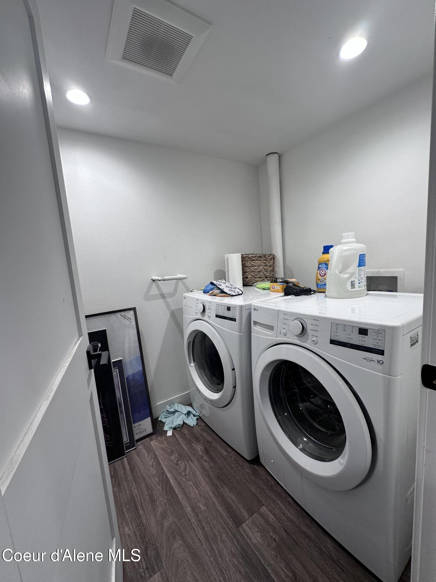 1424 East Garden Avenue Coeur D'Alene, ID 83814 - Photo 12 of 14 Laundry Room