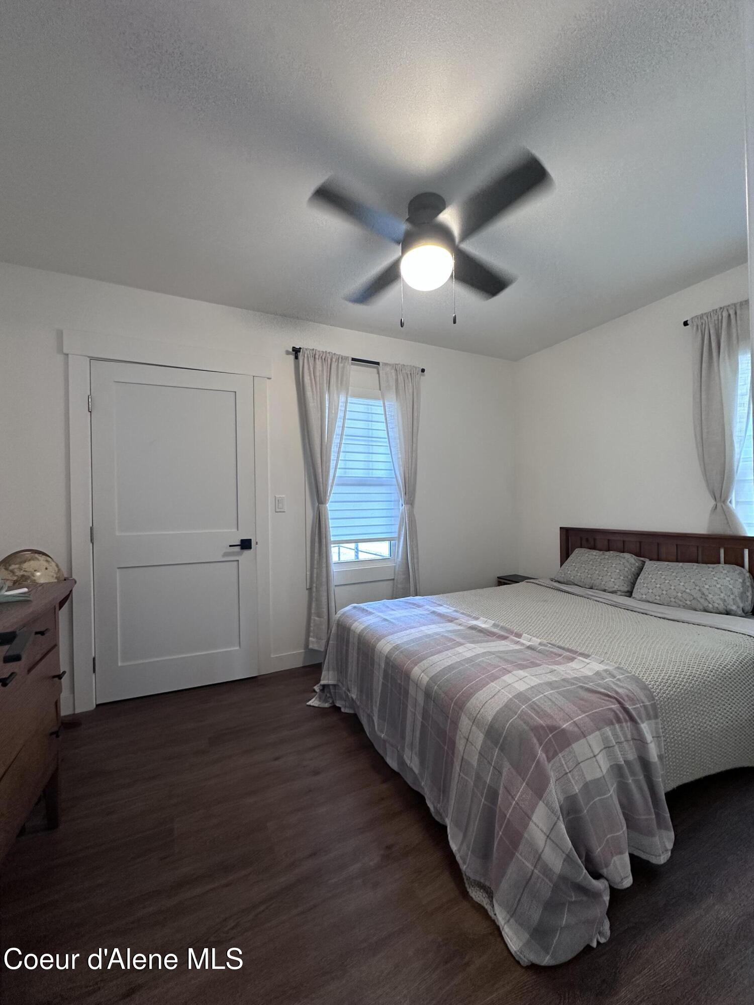 1424 East Garden Avenue Coeur D'Alene, ID 83814 - Photo 6 of 14 Master Bedroom