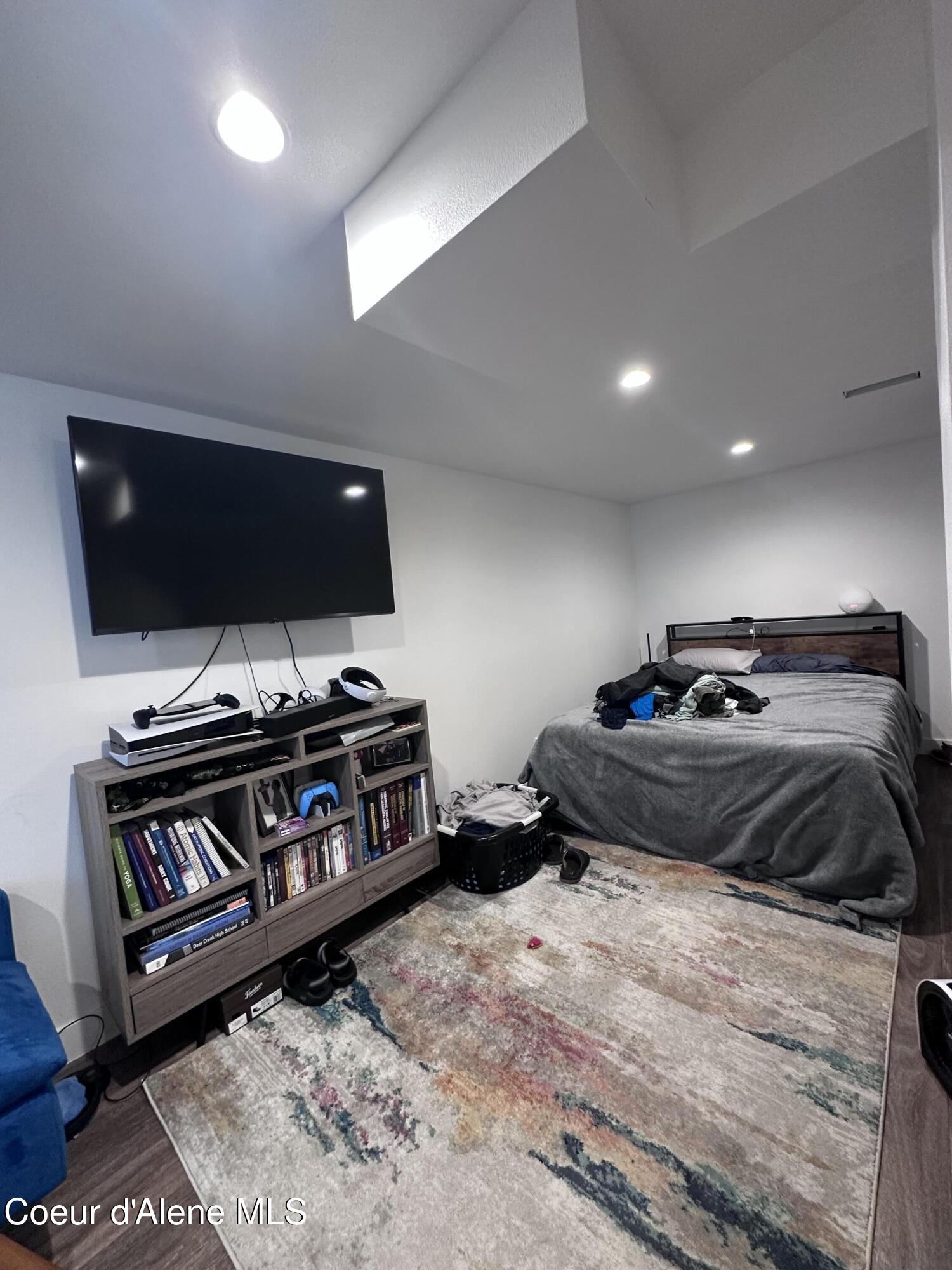 1424 East Garden Avenue Coeur D'Alene, ID 83814 - Photo 10 of 14 Basement Bedroom #1