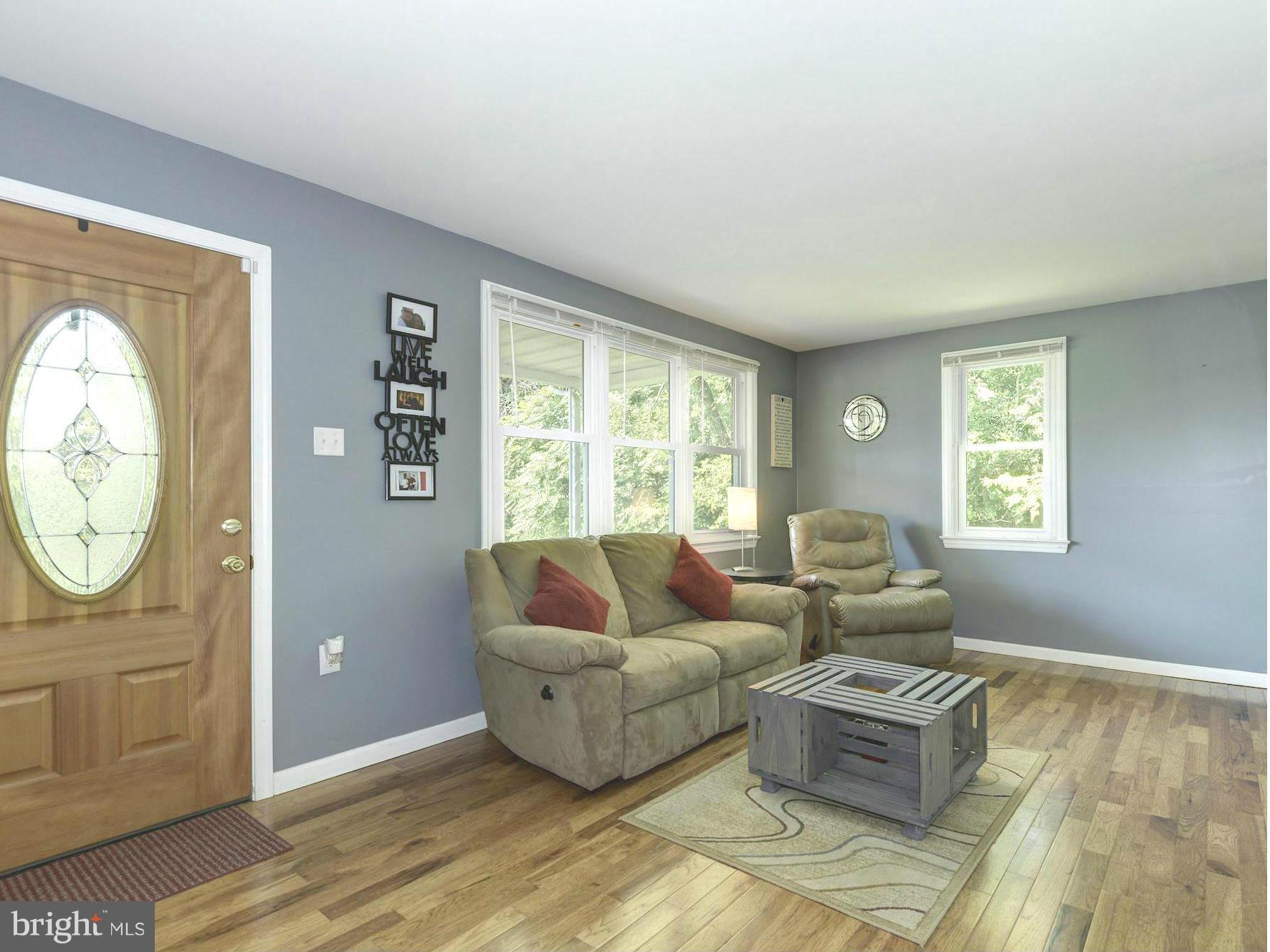 5301 Reels Mill Road Frederick, MD 21704 - Photo 5 of 22 a living room with furniture and a window