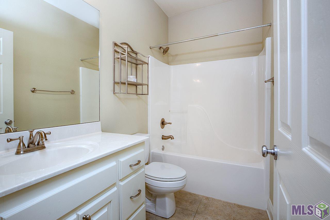 15012 Ferrell Avenue Baton Rouge, LA 70817 - Photo 8 of 15 Gallery Image 8