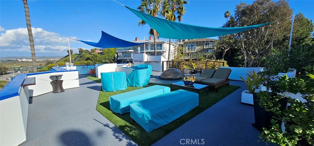 8109 Sinaloa Road Playa del Rey, CA 90293 - Photo 5 of 19