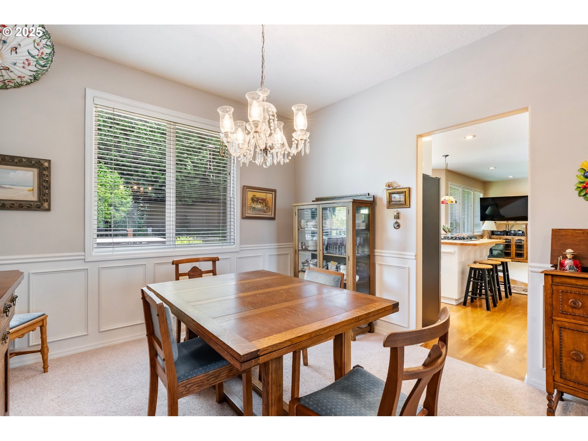 19720 Spring Ridge Drive West Linn, OR 97068 - Photo 11 of 44 Dining Area