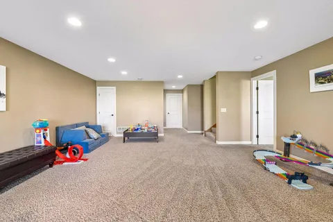 $635,000 | 3917 Valencia Lane, Chaska, MN 55318