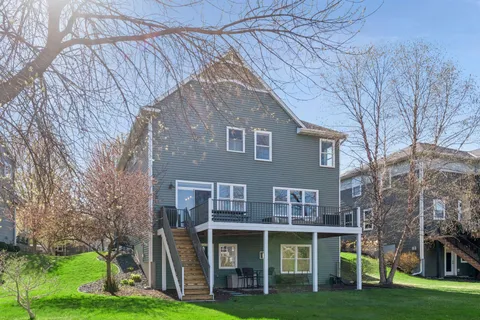 $635,000 | 3917 Valencia Lane, Chaska, MN 55318