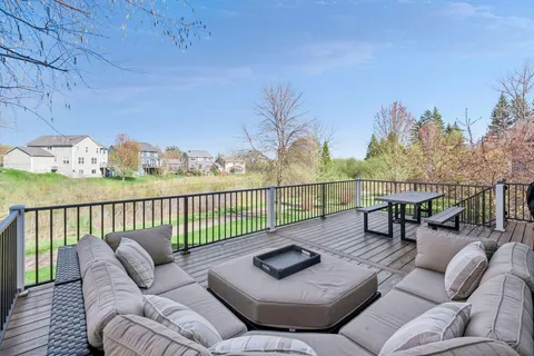 $635,000 | 3917 Valencia Lane, Chaska, MN 55318