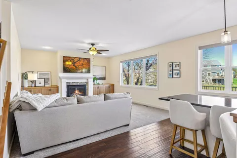 $635,000 | 3917 Valencia Lane, Chaska, MN 55318