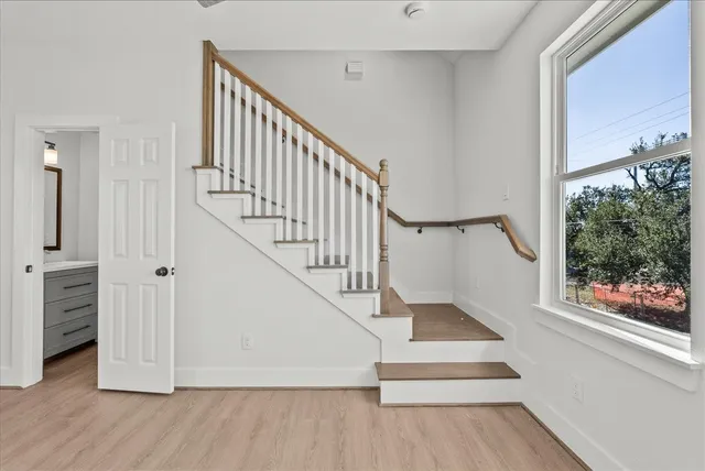 $3,000 | 1910 Bayou Shore Drive, Galveston, TX 77551