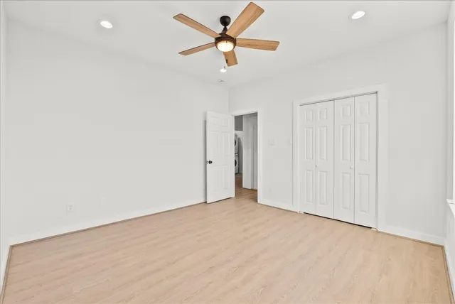 $3,000 | 1910 Bayou Shore Drive, Galveston, TX 77551