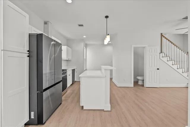 $3,000 | 1910 Bayou Shore Drive, Galveston, TX 77551