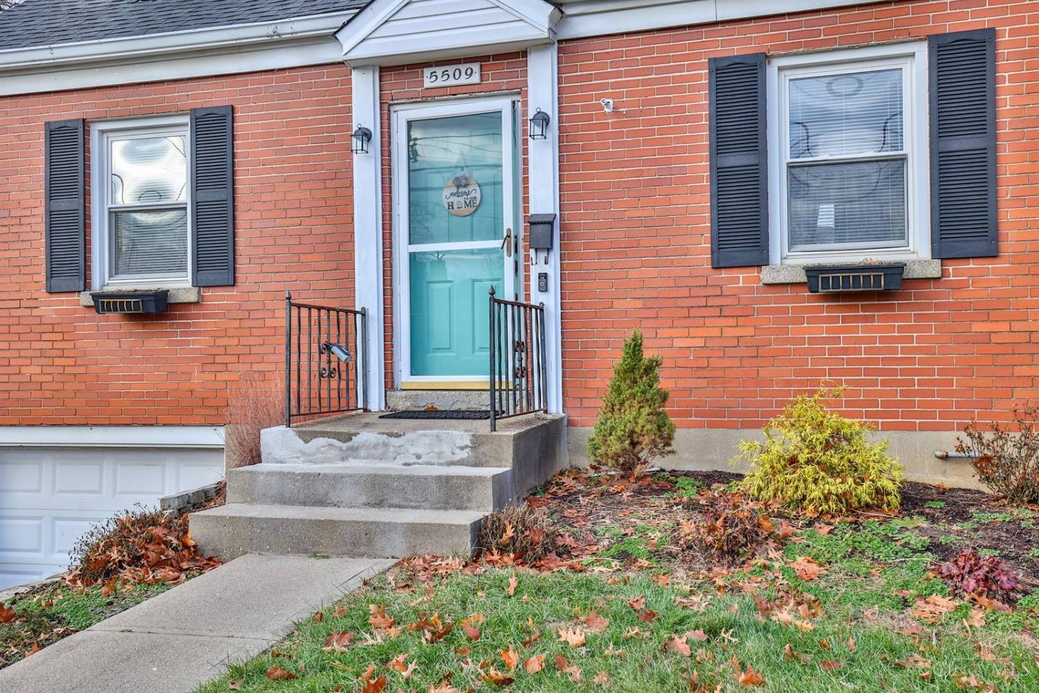 5509 Vogel Road Cincinnati, OH 45239 - Photo 3 of 24