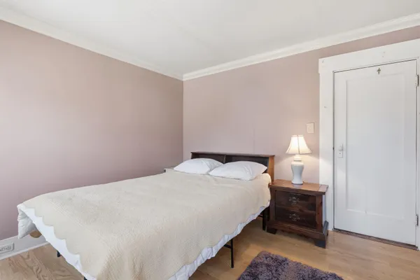 $525,000 | 388 Elm Street, Laconia, NH 03246