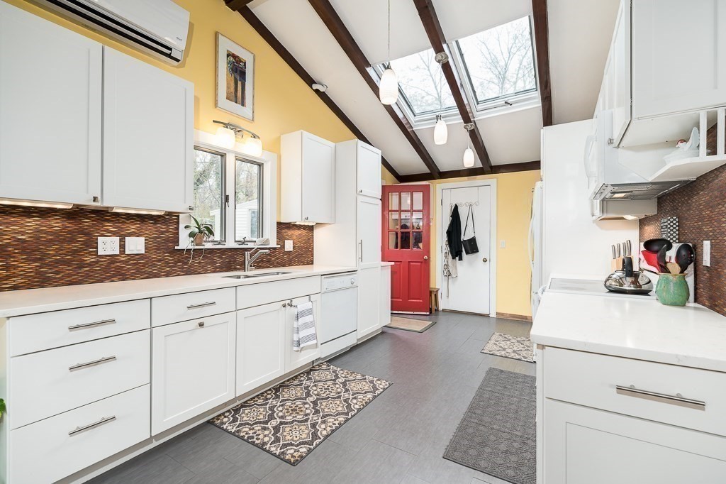 2 Haddow Road Rockport, MA 01966 - Photo 10 of 25 Gallery Image 10