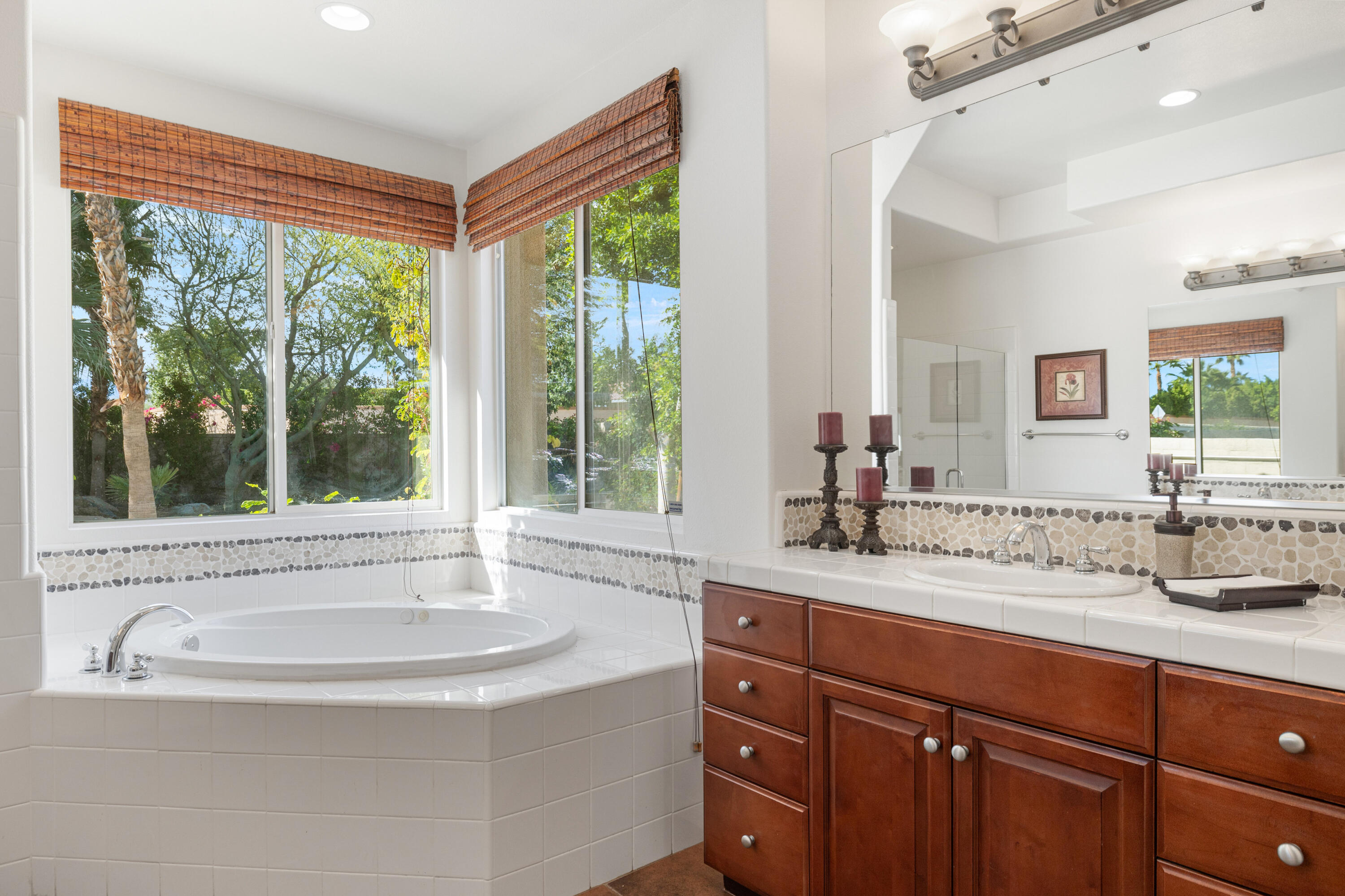 155 Bellini Way Palm Desert, CA 92211 - Photo 14 of 35 014_102-print-8m4a3027_432