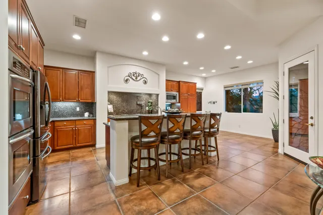 $925,000 | 155 Bellini Way, Palm Desert, CA 92211