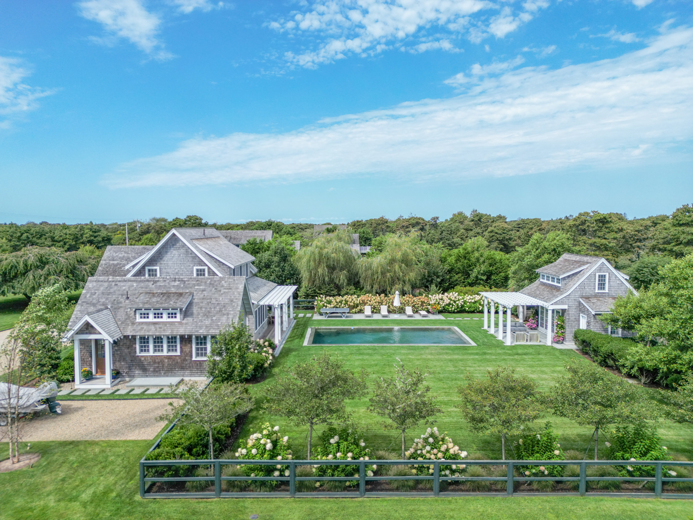106 A Surfside Road Nantucket, MA 02554 - Photo 4 of 36 Gallery Image 4